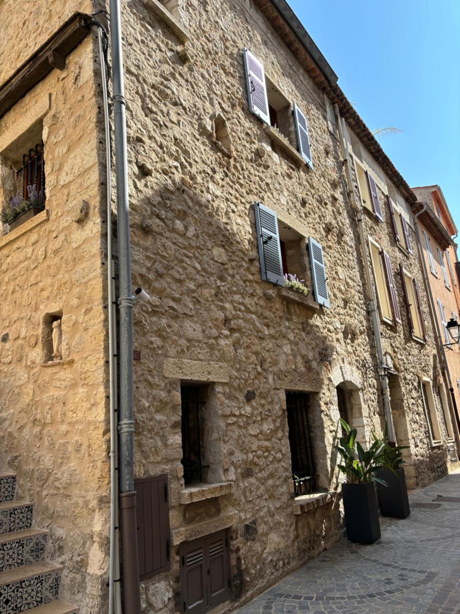 La Pablita, Vieil Antibes, Remparts Apartment ภายนอก รูปภาพ